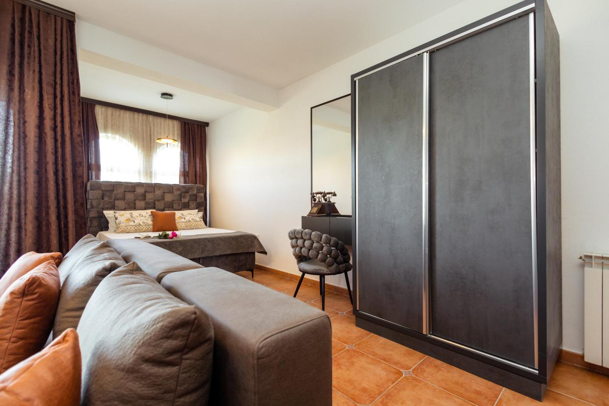 Apartments Gucci Ulcinj Quarto foto