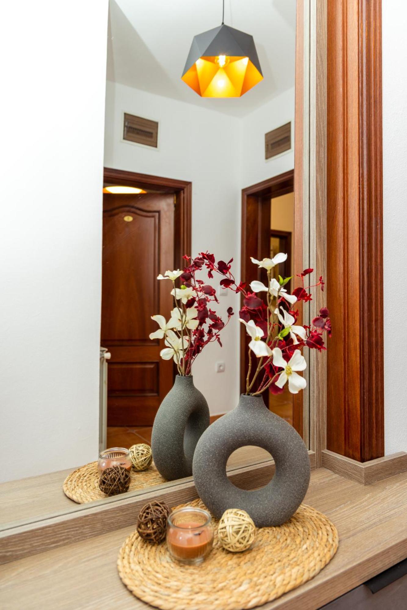 Apartments Gucci Ulcinj Exterior foto